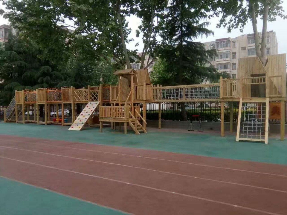 尚义幼儿园户外拓展拱笼
