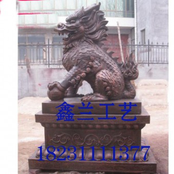 铜雕麒麟是上古中国人最企望出现的吉祥动物带鞍火麒麟动物铸造