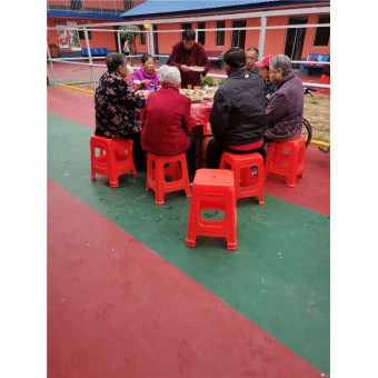 涿州养老院老人吃饭