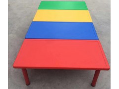 平山幼儿园幼儿塑料桌